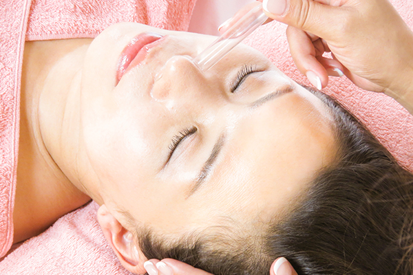 毛穴ケアフェイシャルイメージ